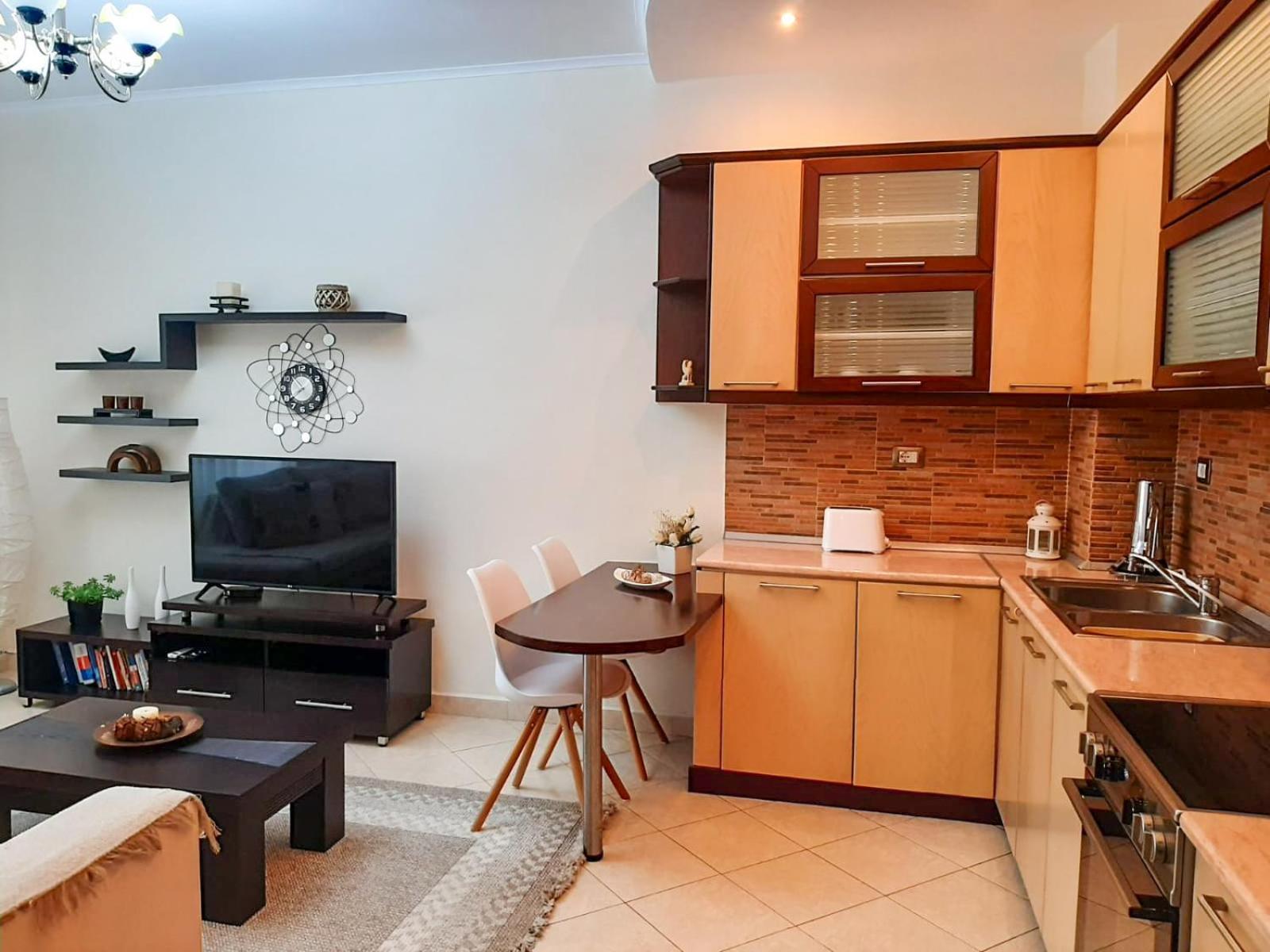 Sofia'S Modern Apartment Gjirokastër Esterno foto